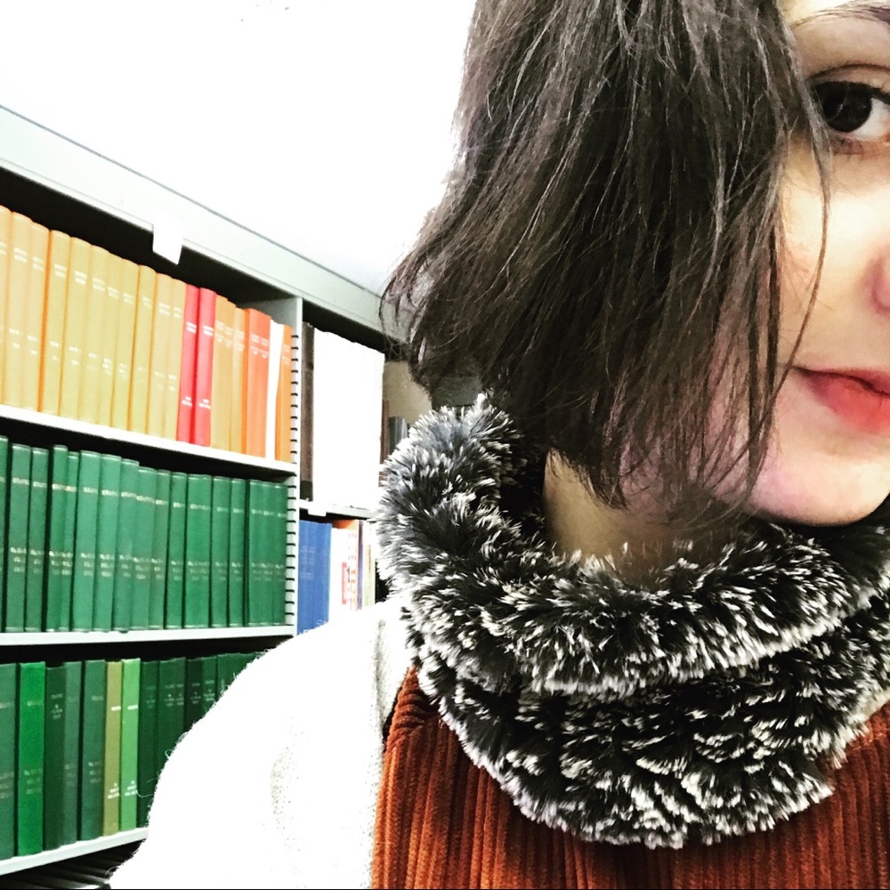 Meet your Posher, Emi